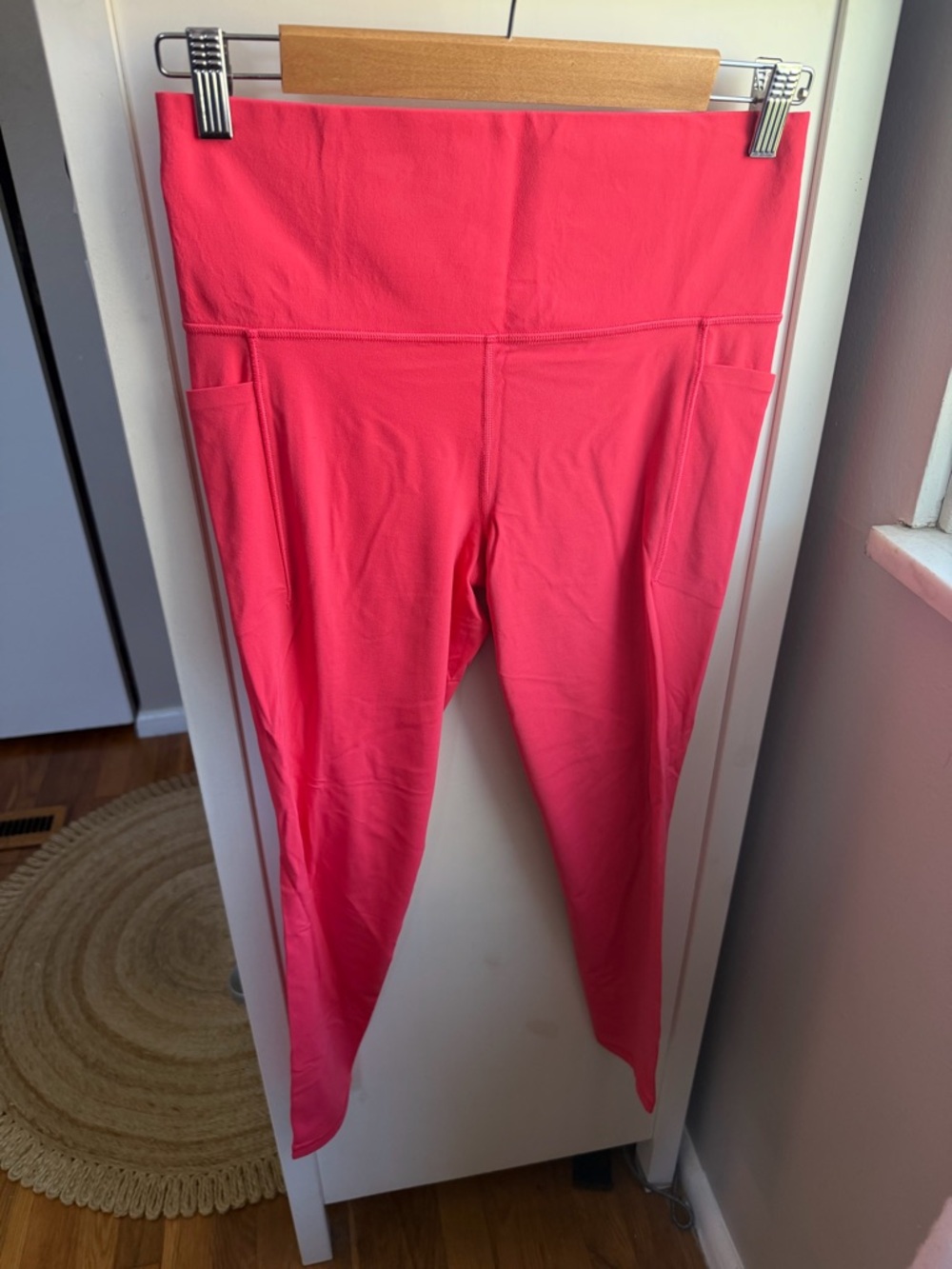 Athleta Salutation Stash High Rise Active Leggings with Side Pocket in Punch